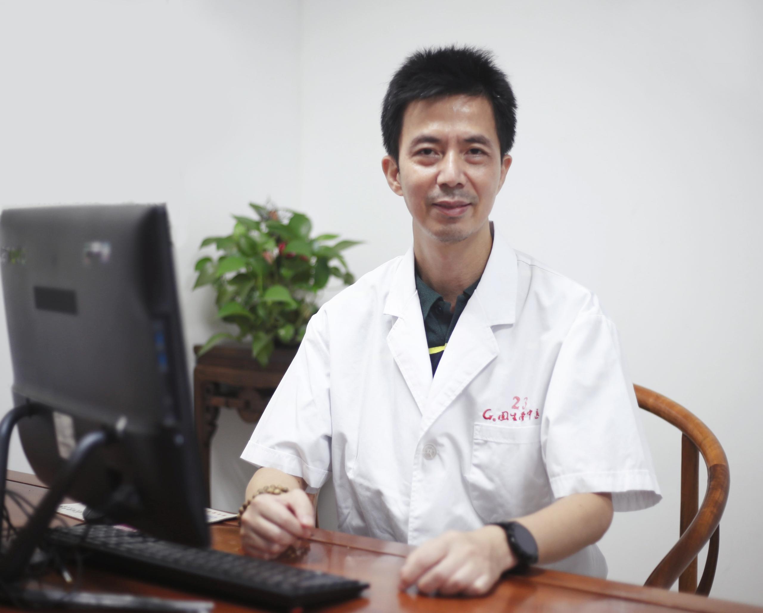 江爱达