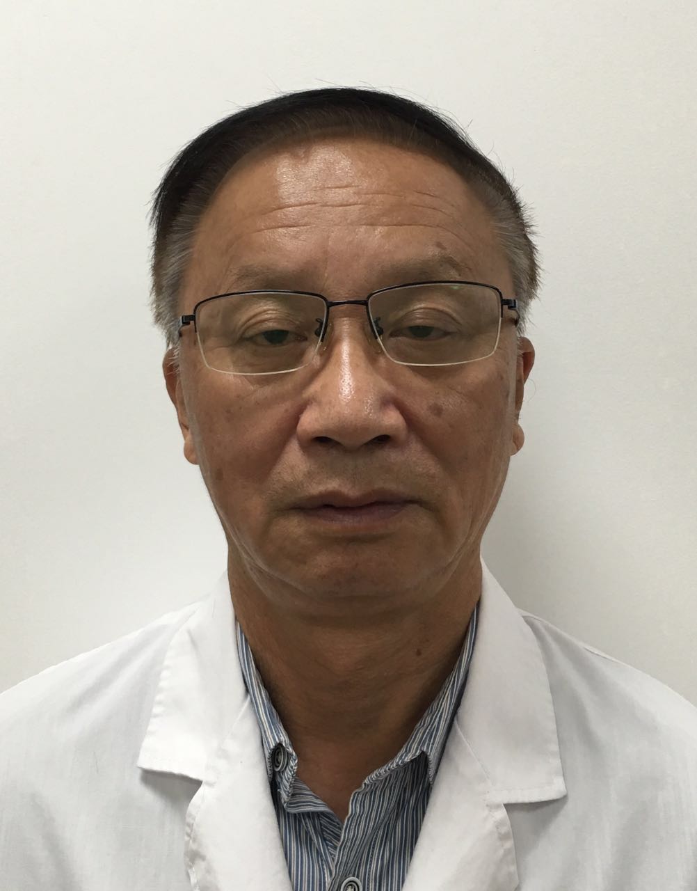 林昭彤