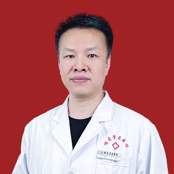 王磊
