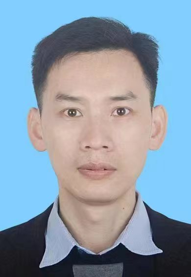 黄裕华