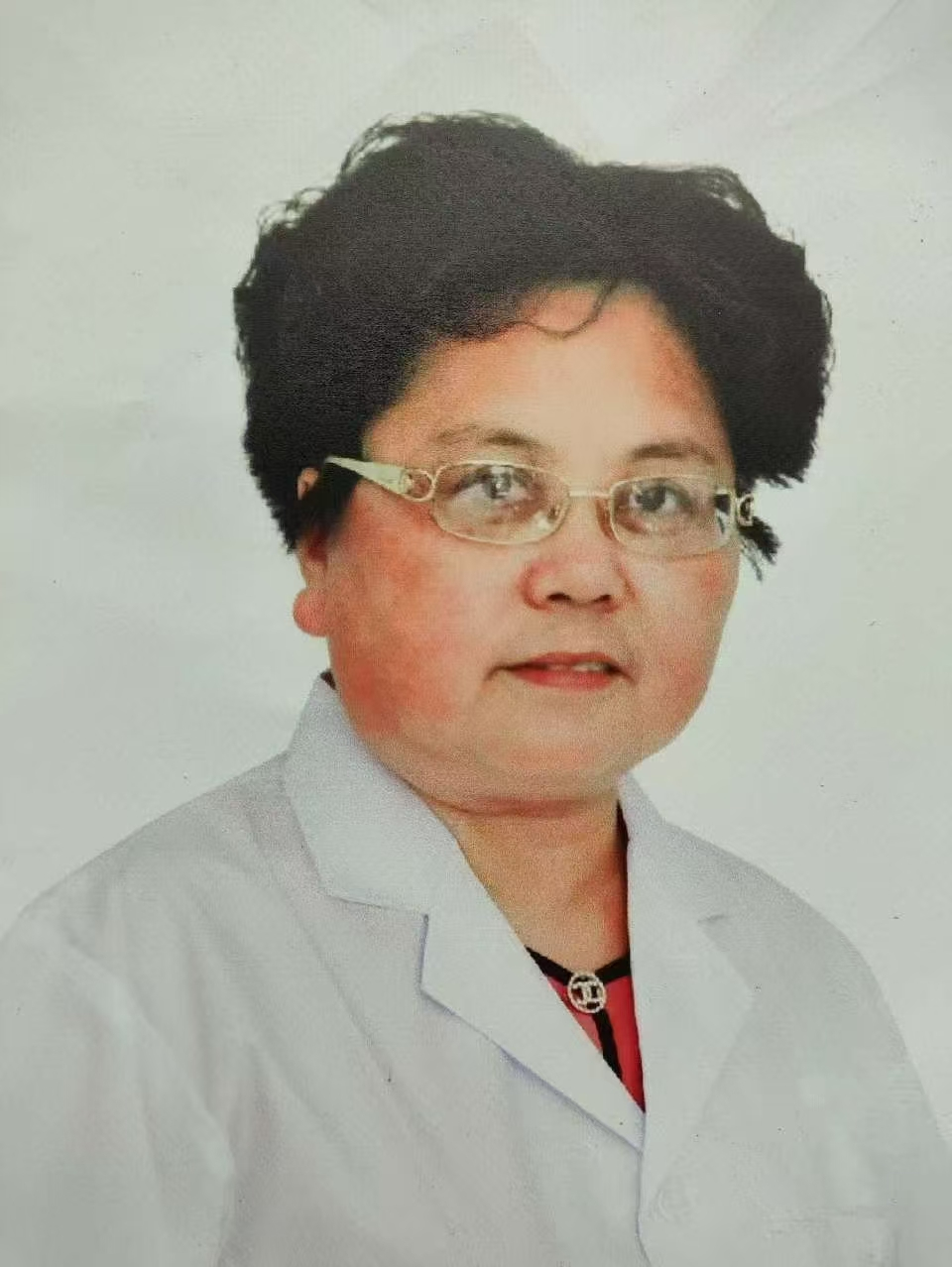 眭钦