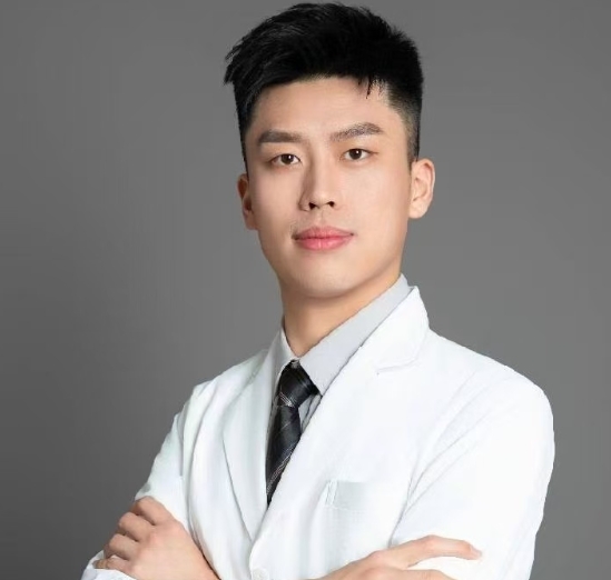 刘一帆