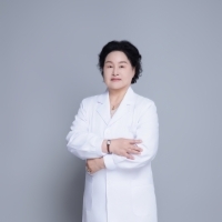 闫彩然