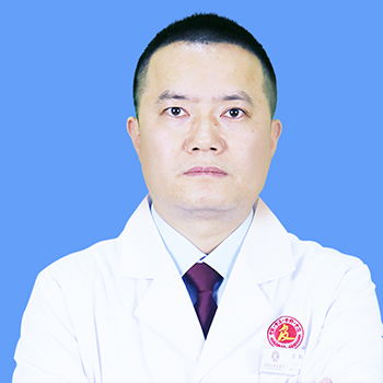 梁巍