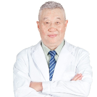 甄泽年