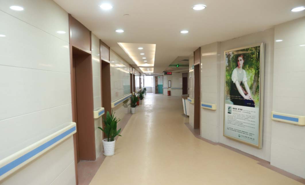 医院走廊