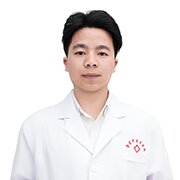 吕鹏