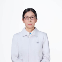 韩亚男医生头像